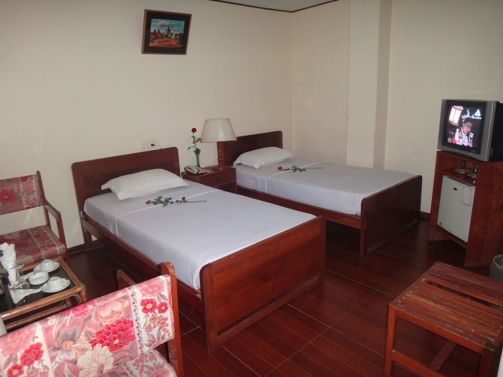 Chit Sayar Hotel Yangon Ngoại thất bức ảnh