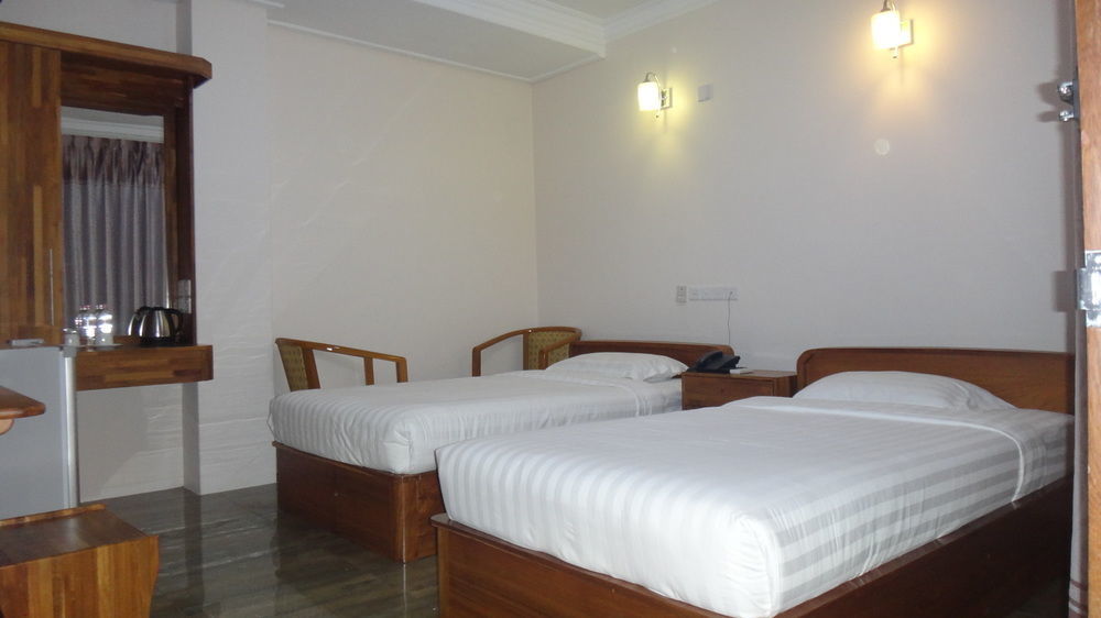 Chit Sayar Hotel Yangon Ngoại thất bức ảnh