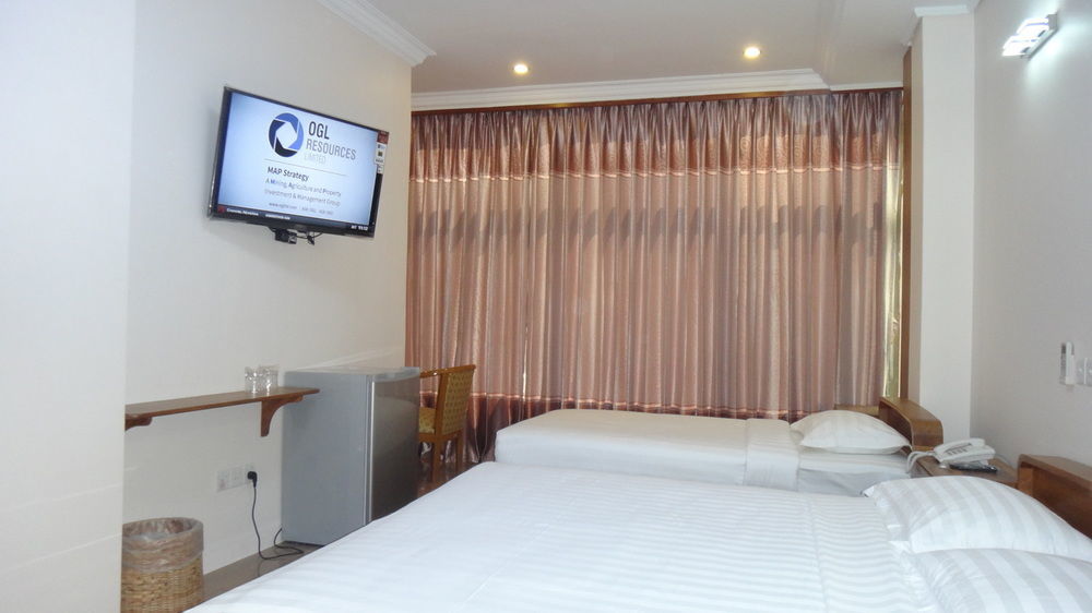 Chit Sayar Hotel Yangon Ngoại thất bức ảnh